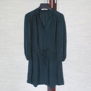 Aritzia Babaton Silk Green and Black Houndstooth Check Bennett Dress Size S